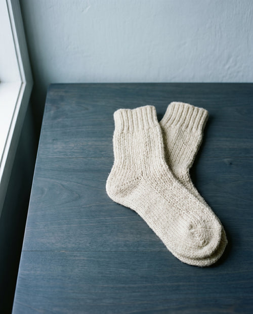 Bettsocken Wolle Drei, Schwere Schurwolle, ungefärbt, Ansicht 2